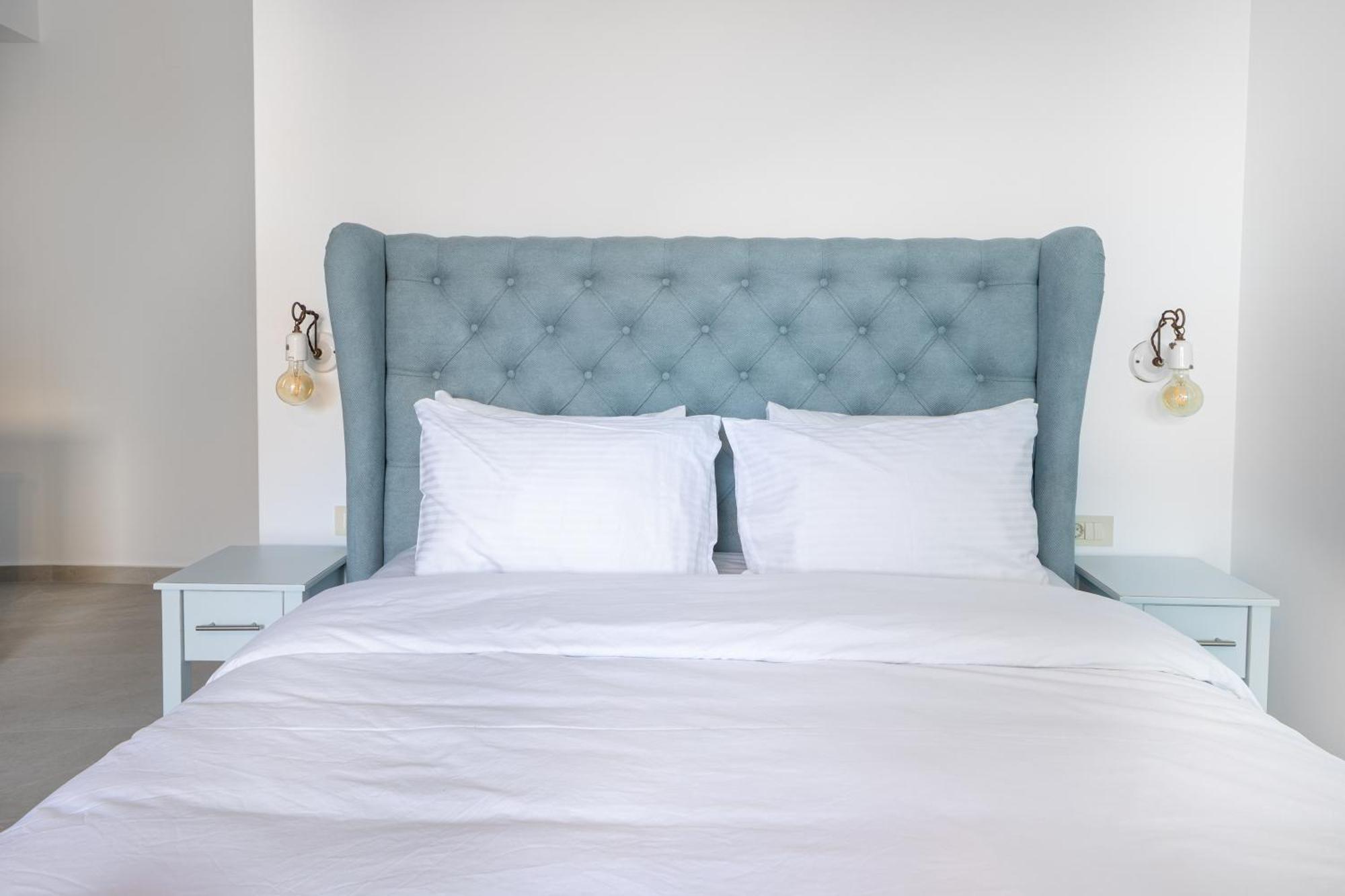لوترون Molos Apartments الغرفة الصورة